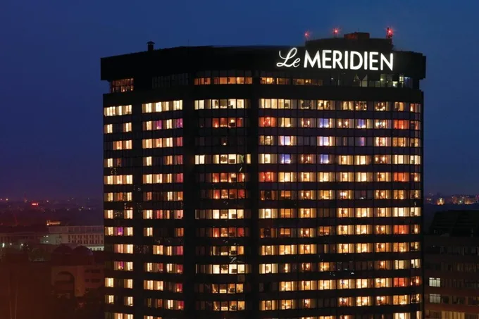 Le-Meridien Hotel